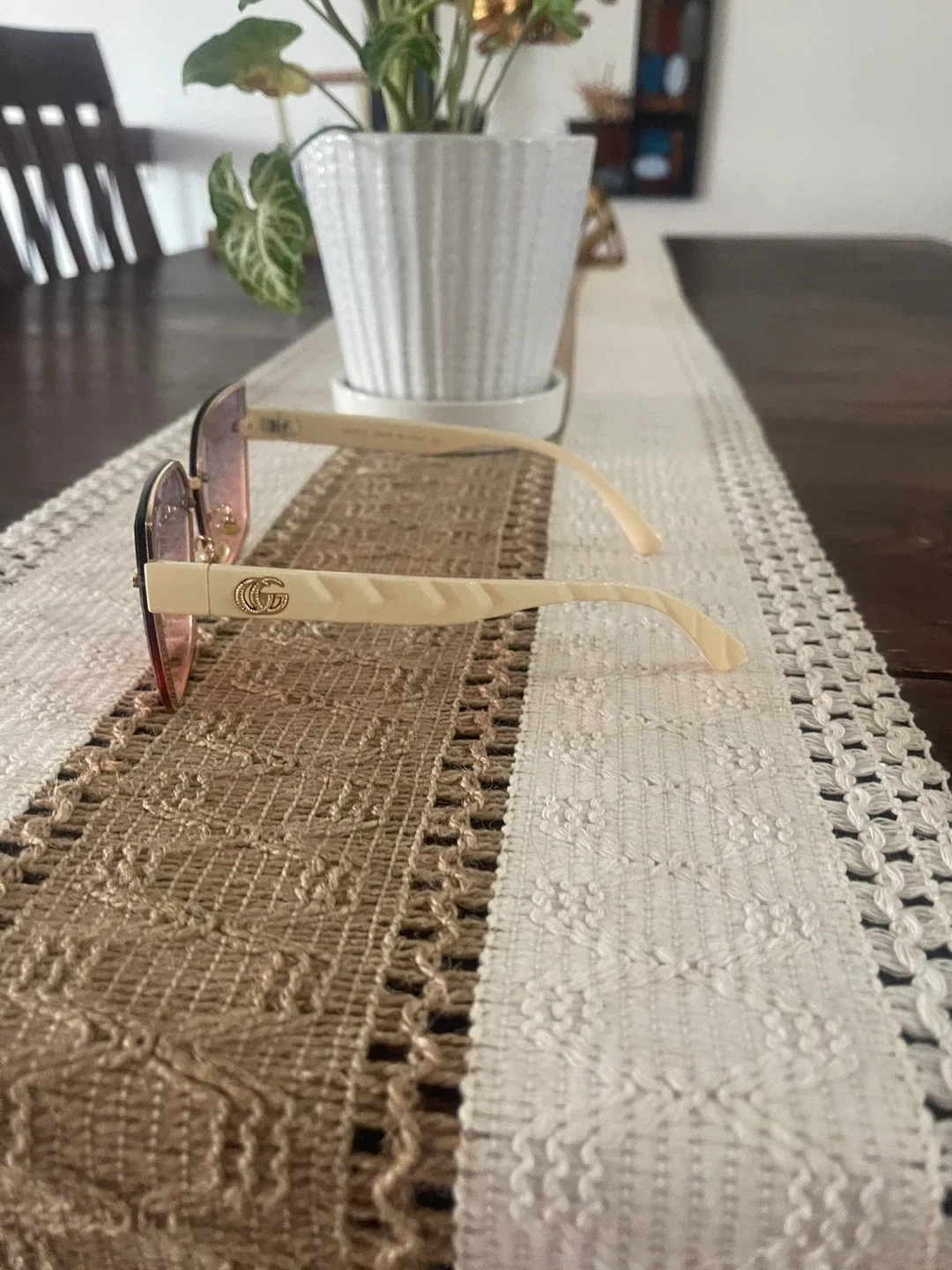 Gucci Sunglasses - Style 20212 64□16-140 thumbnail