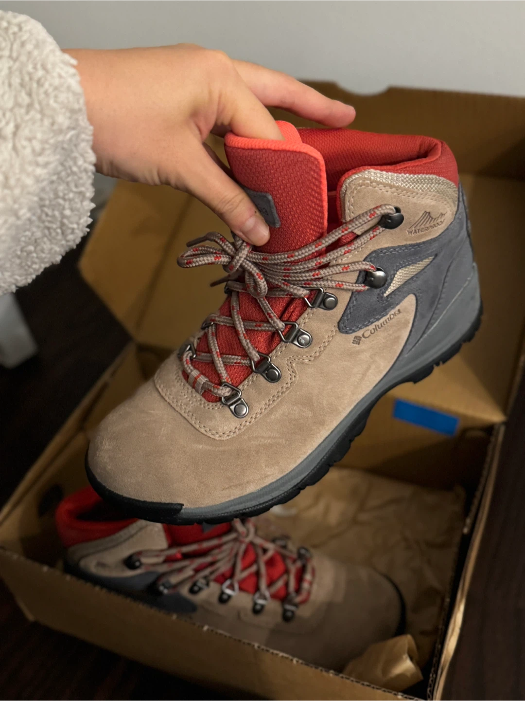 Columbia Newton Ridge Plus Waterproof Hiking Boots - photo 4