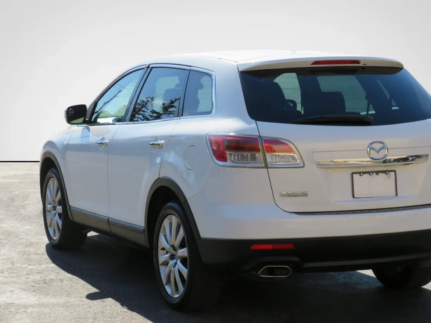 2007 Mazda CX-9 White SUV image indicator(4)