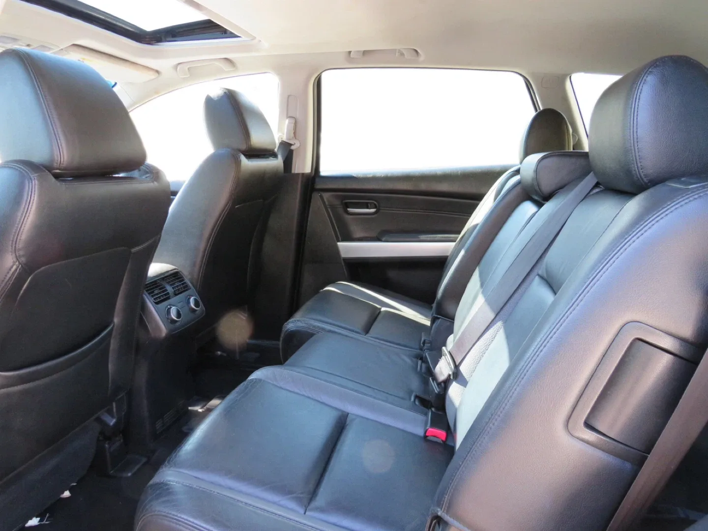 2007 Mazda CX-9 White SUV image indicator(7)