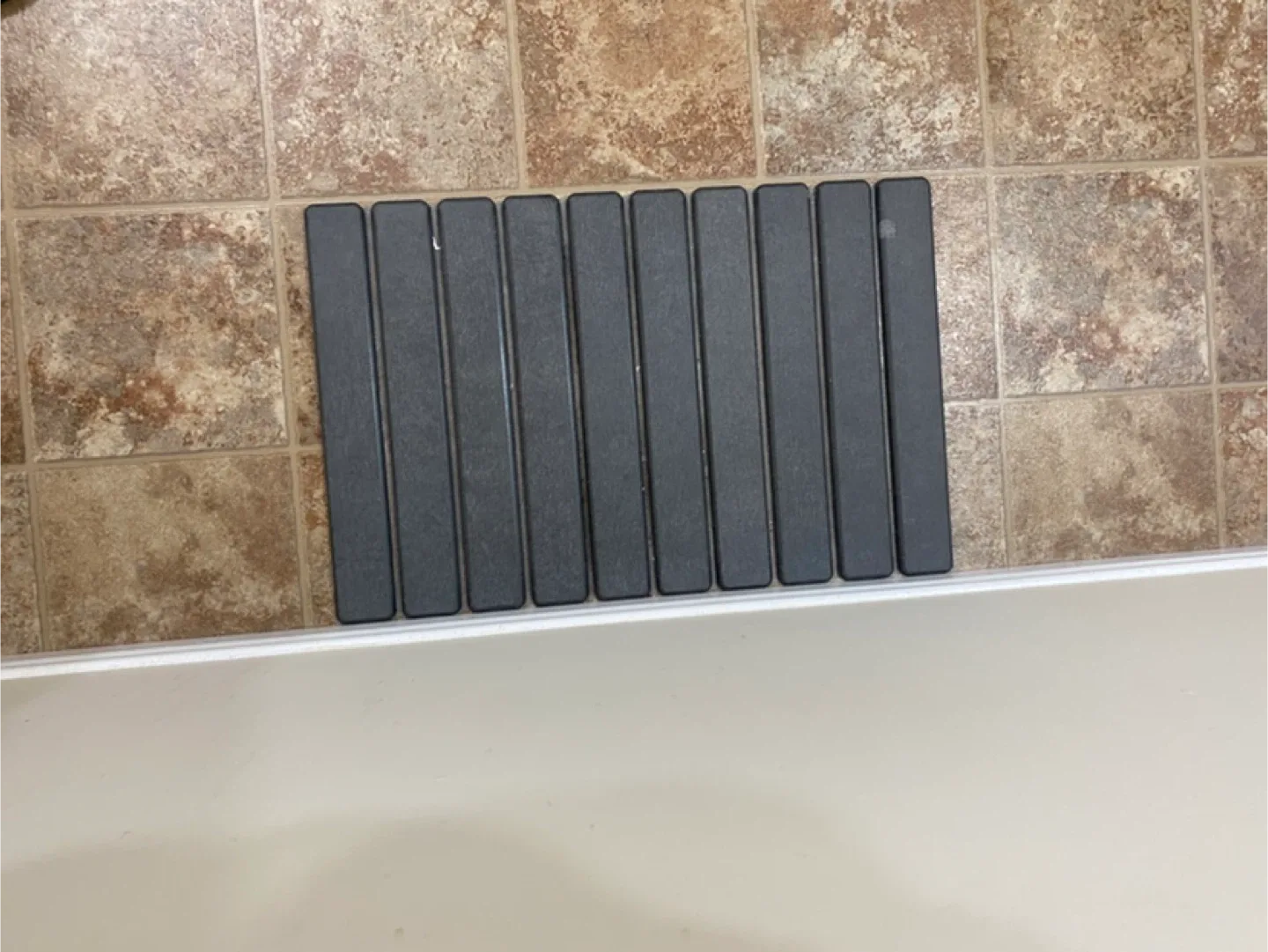 Grey Quick-Dry Bath Mat - 60x39cm image indicator(6)