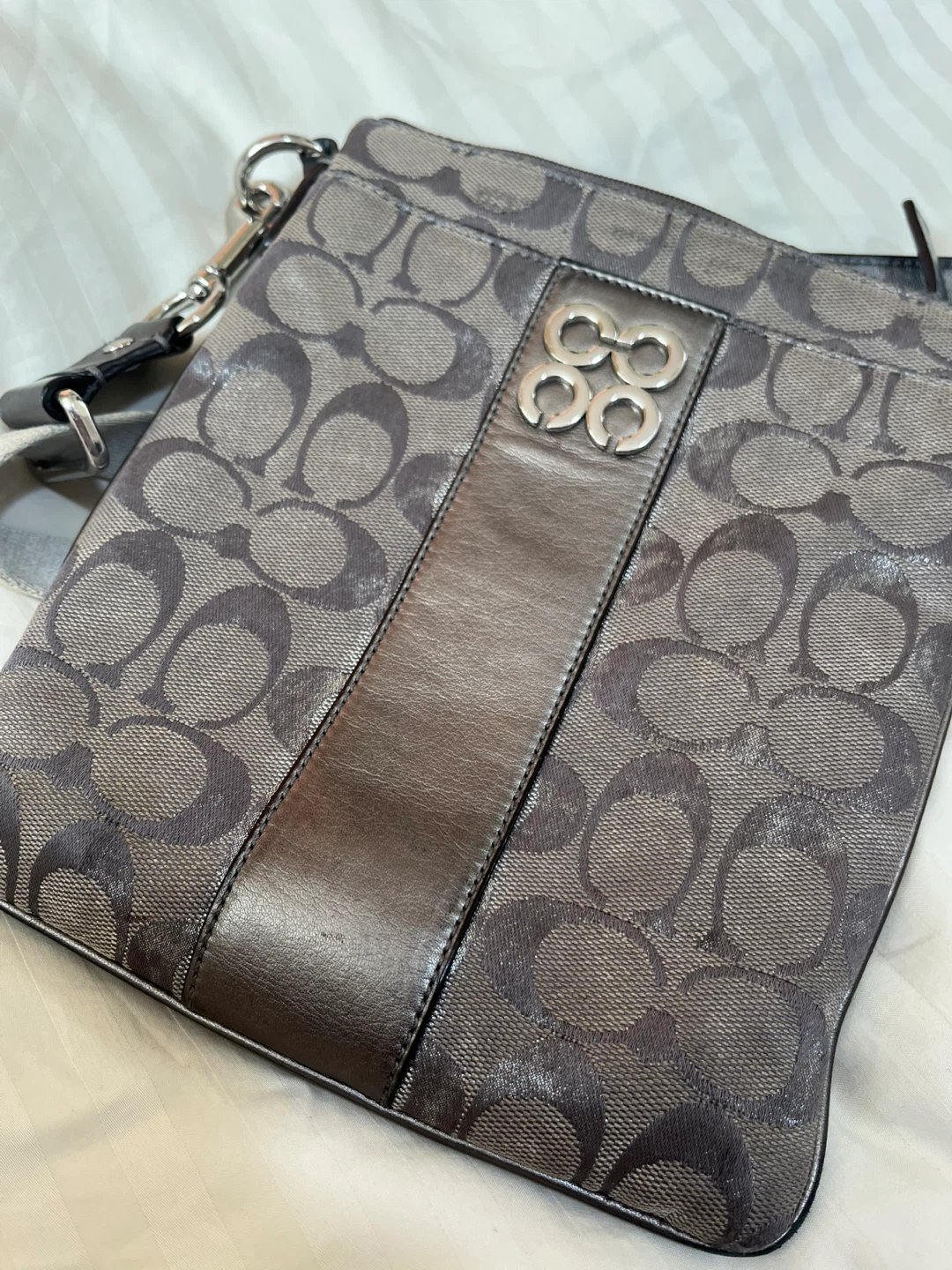 Coach Gray and Silver Cross Body Bag - photo 5