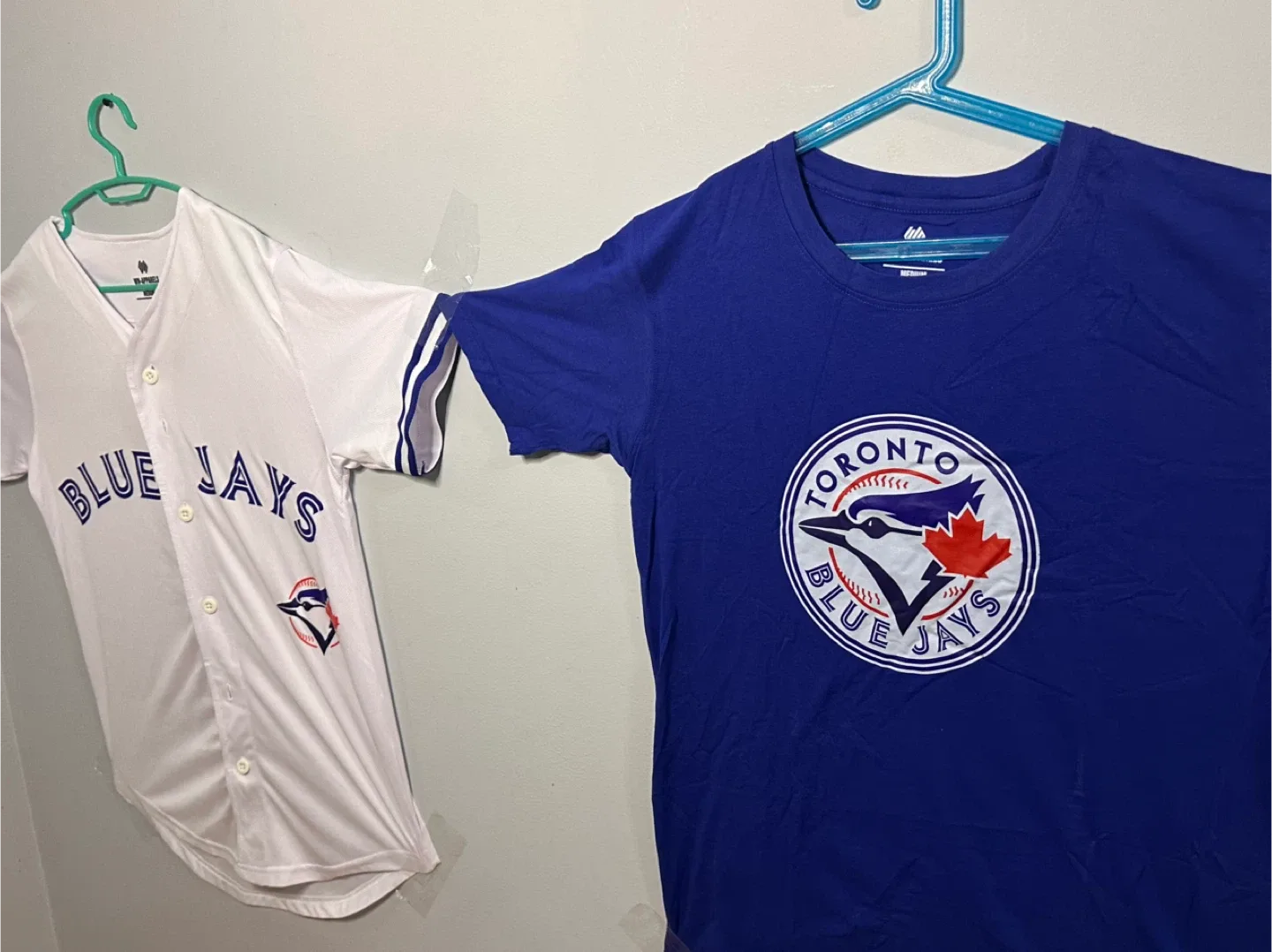 Toronto Blue Jays Jersey & T-Shirt image indicator(6)