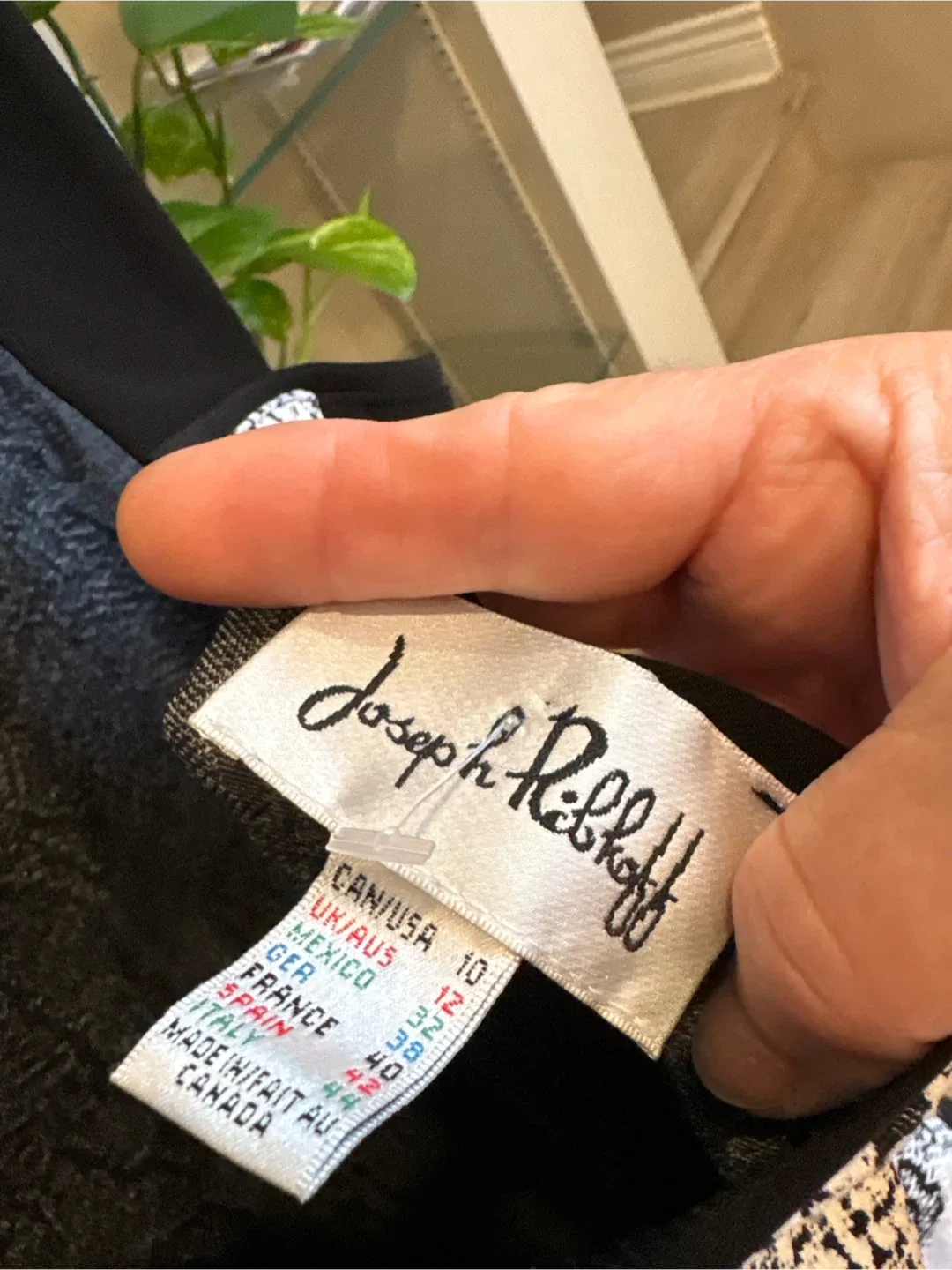 Joseph Ribkoff Snakeskin Dress - Size 10 image indicator(4)