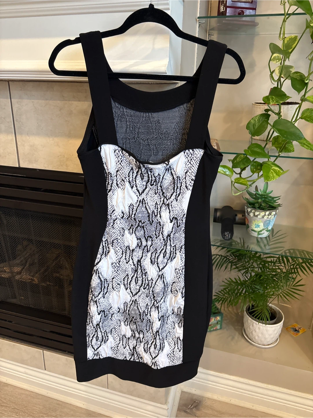 Joseph Ribkoff Snakeskin Dress - Size 10 - photo 2