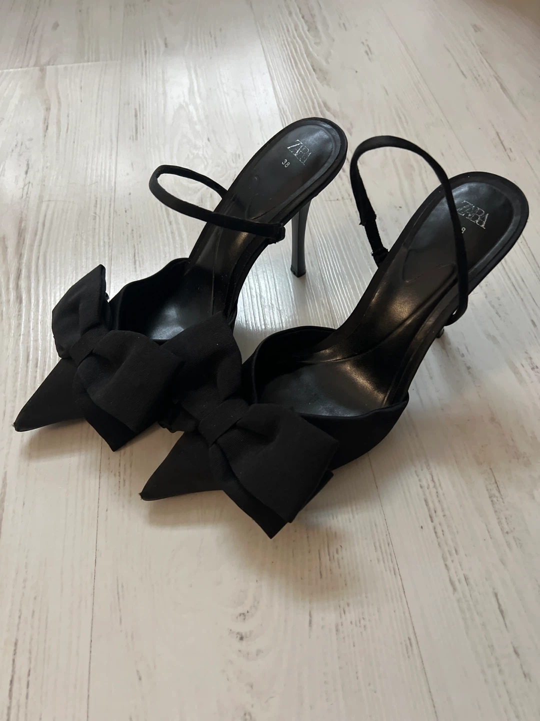 Zara Black Heels with Bow - Size 38 - photo 2
