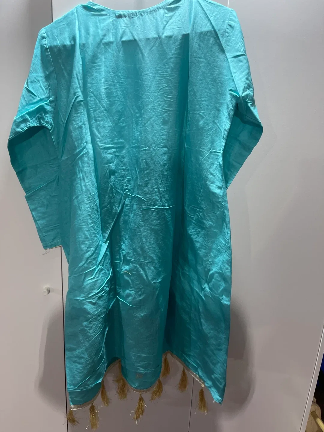 Ladies' Blue Embroidered Kurti Set image indicator(5)