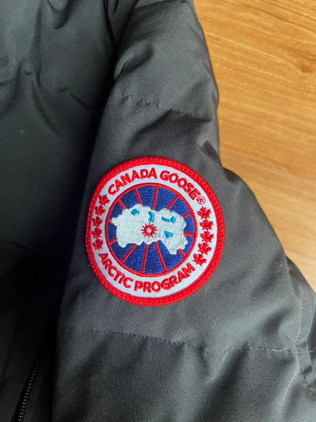 Canada Goose Parka - Black image indicator(5)