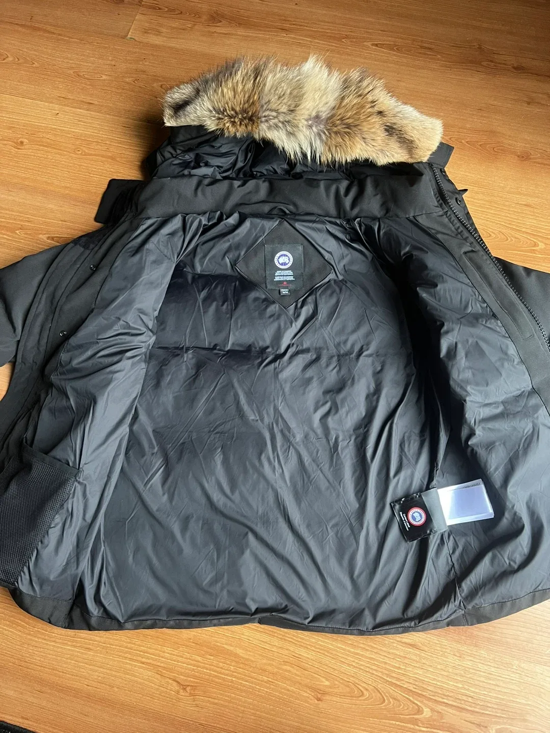 Canada Goose Parka - Black image indicator(4)