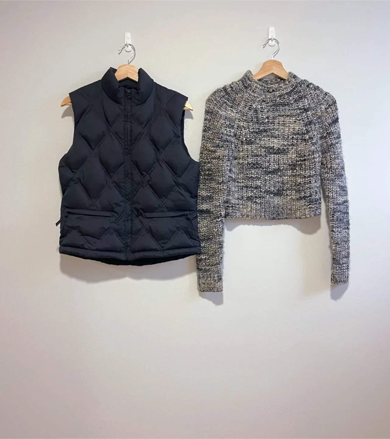 Women’s GAP Puffer Vest & Wilfred Free Sweater thumbnail