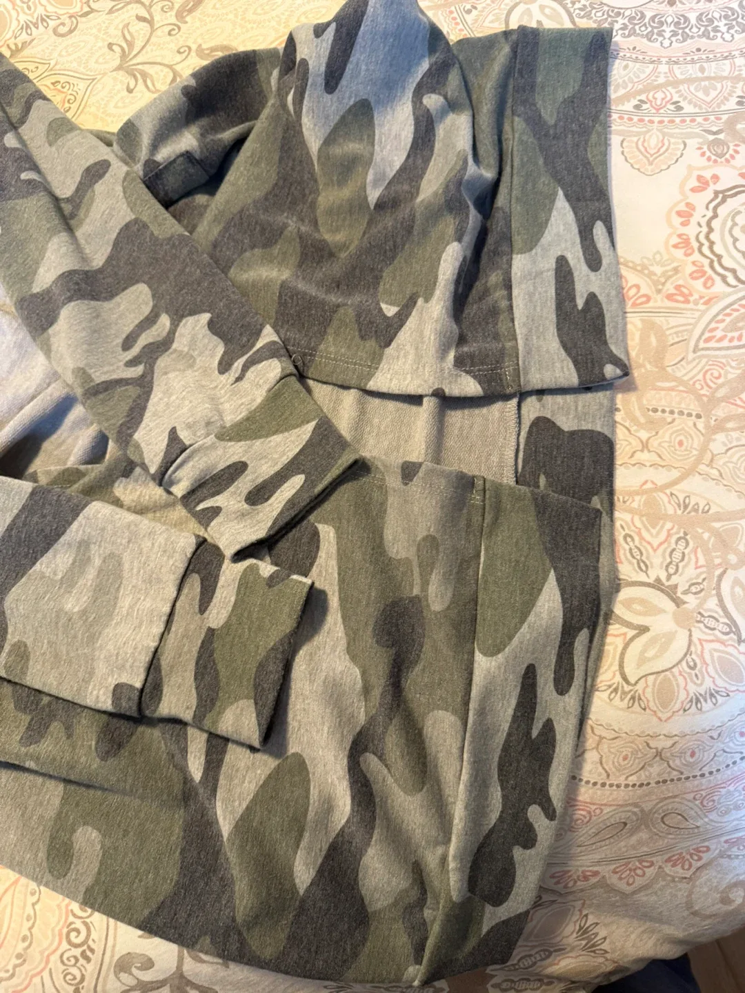 Women Camo Hoodie Dress - Size M image indicator(5)