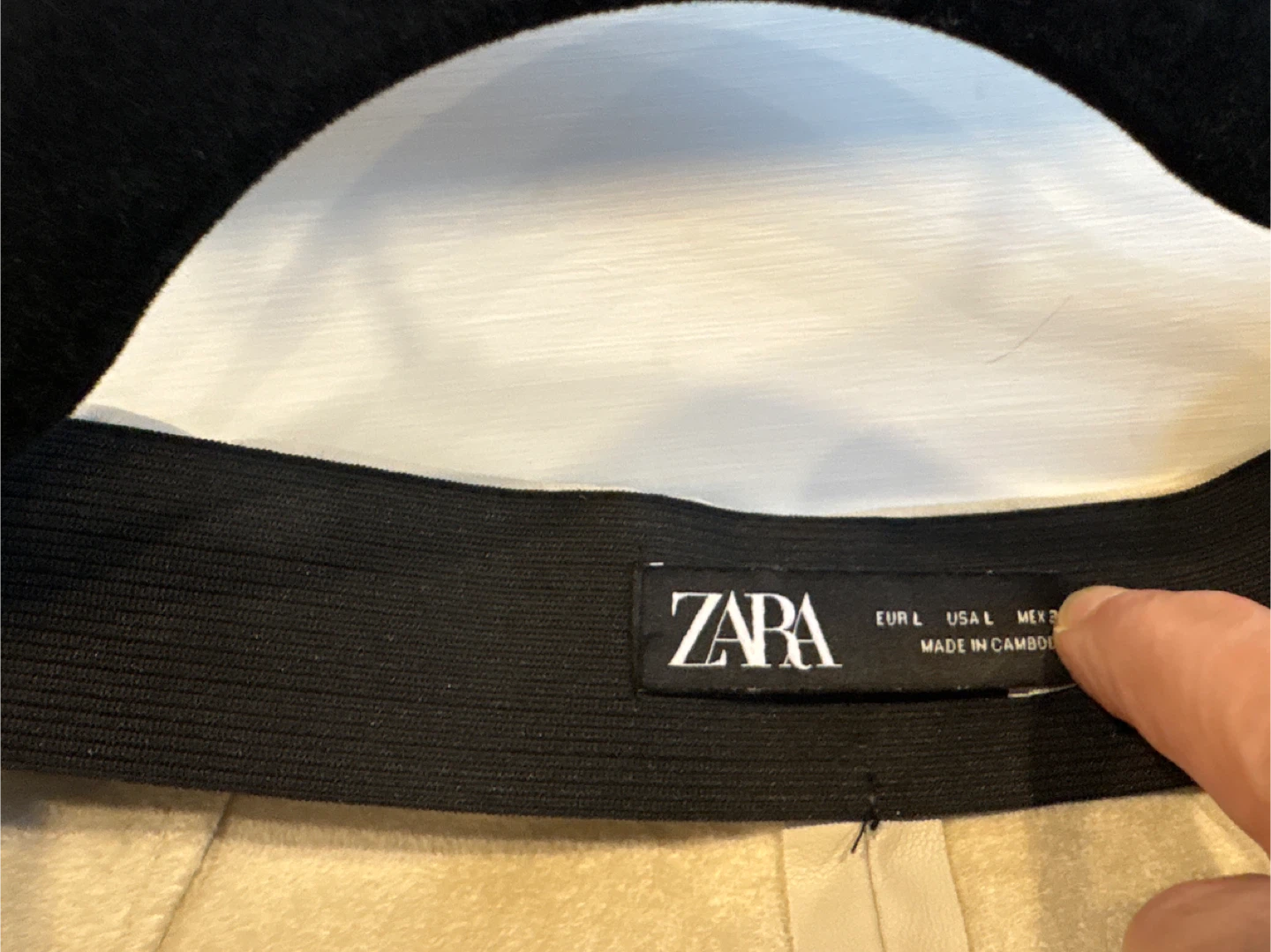 Zara Faux Leather Pants - Size L - photo 2