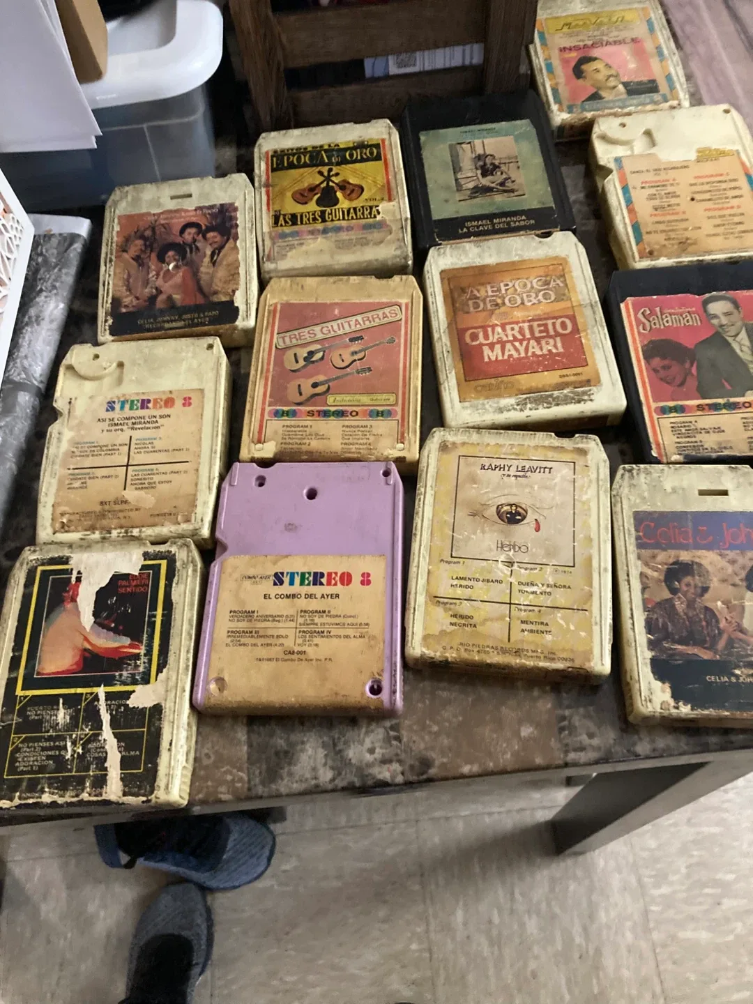 Mixed Lot of Vintage 8-Track Tapes image indicator(2)