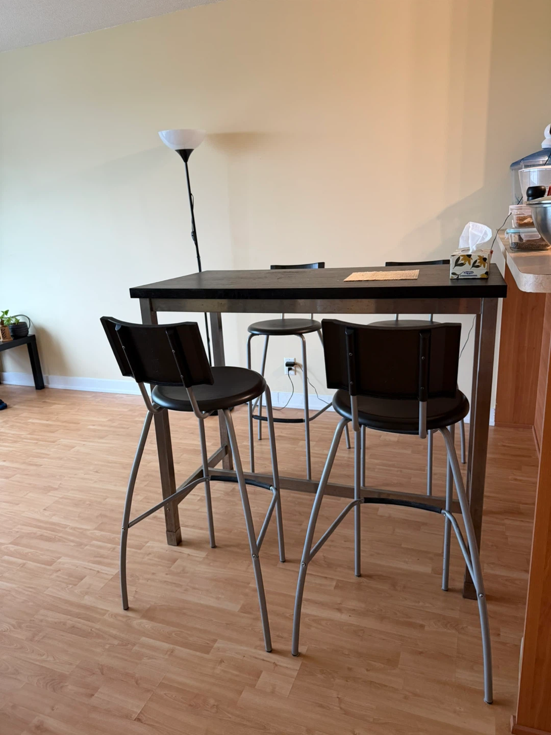 Dining table/ Bar table with 4 chairs - photo 3