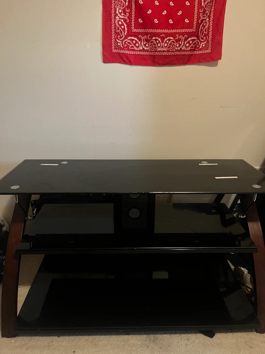 Black Glass TV Stand image indicator(3)