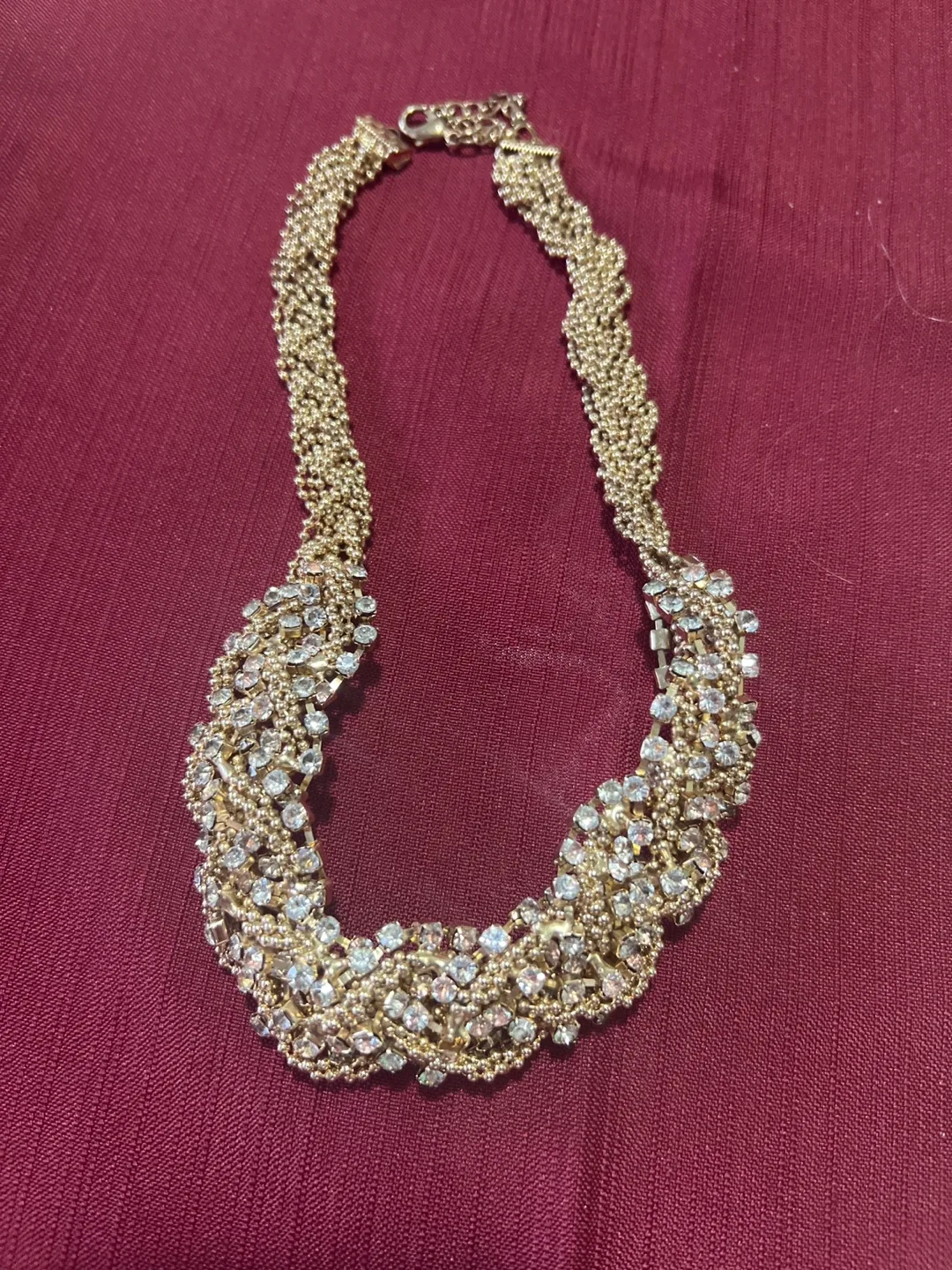 Gold Tone Rhinestone Necklace