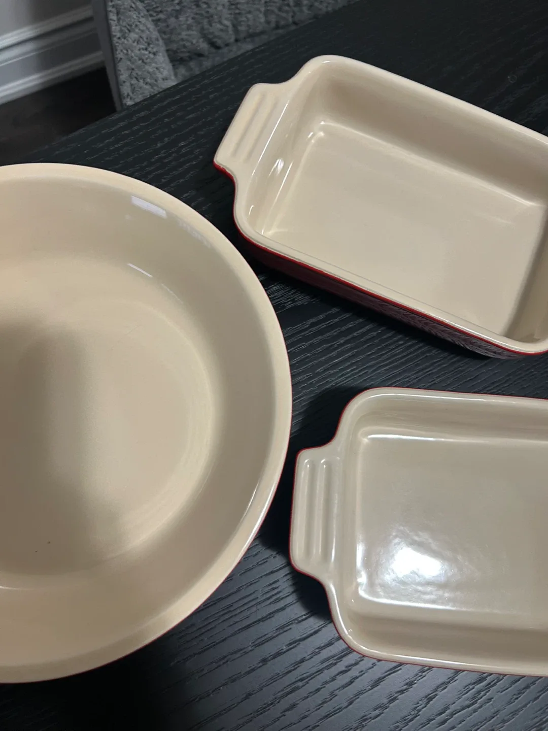 Le Creuset new red casserole dish set -  value of 195$+tax image indicator(3)