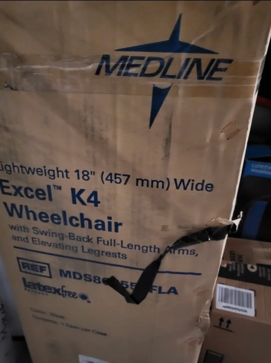 Medline Excel K4 Lightweight Wheelchair - 18x16 inch image indicator(5)