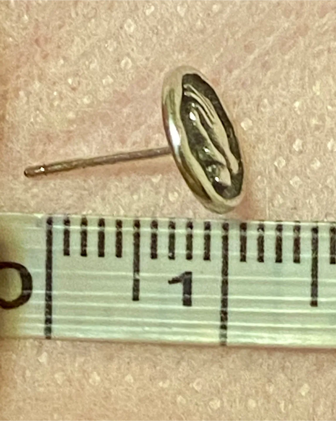 Silver 925 Praying Hands Stud Earrings image indicator(7)