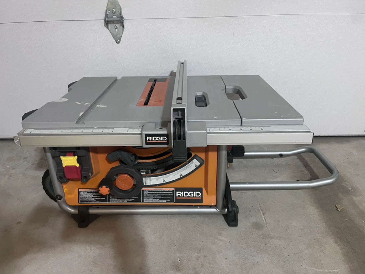 Ridgid R4516 Table Saw - 10 Inch