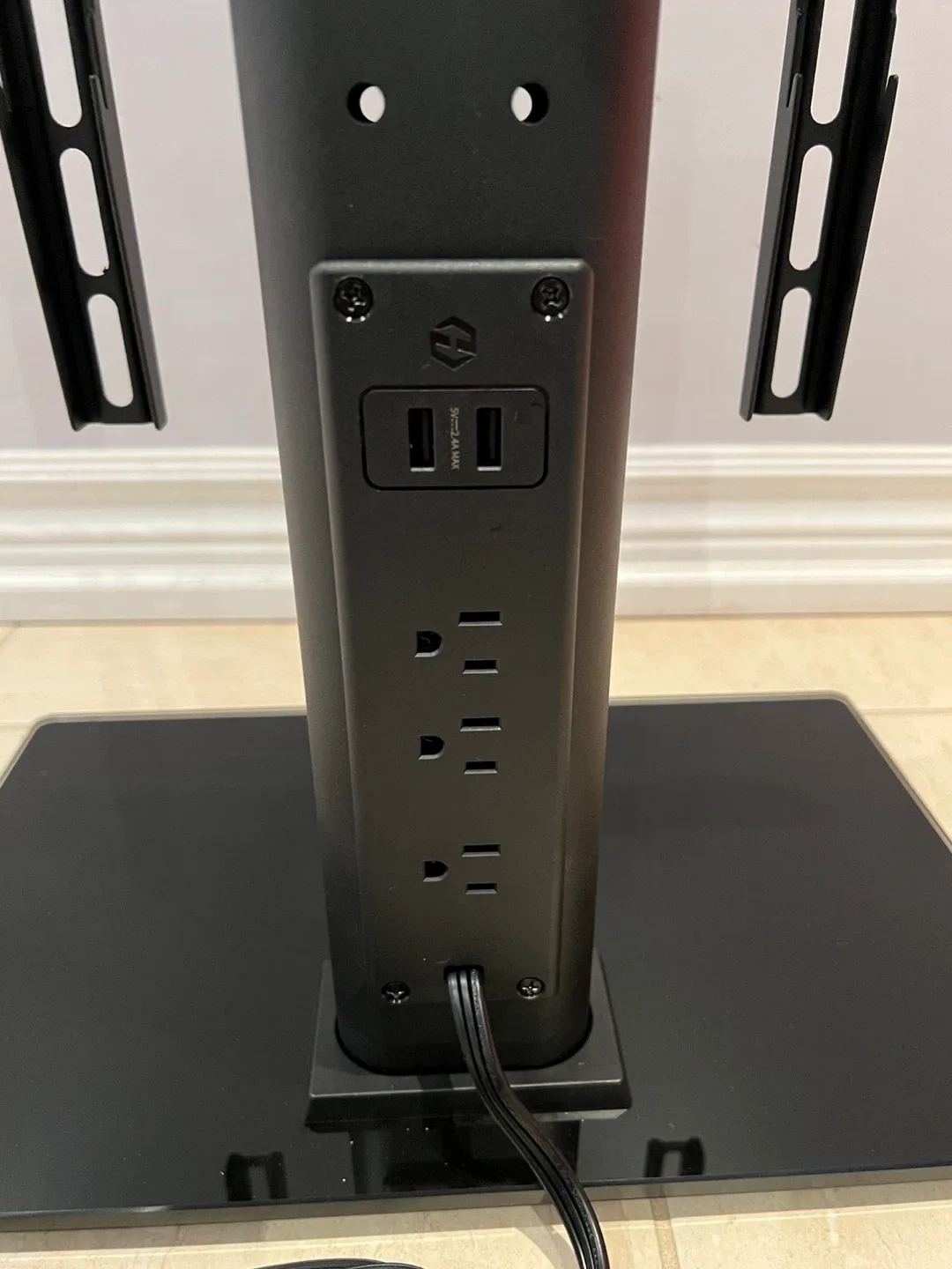 Greenstell Universal TV Stand with Mount image indicator(3)