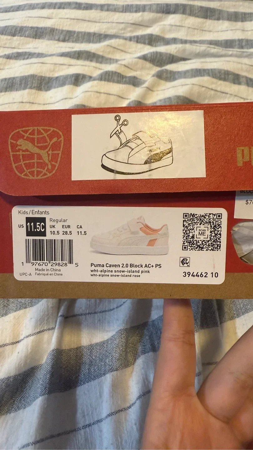 Puma Leather Kids Sneakers - New in Box image indicator(6)
