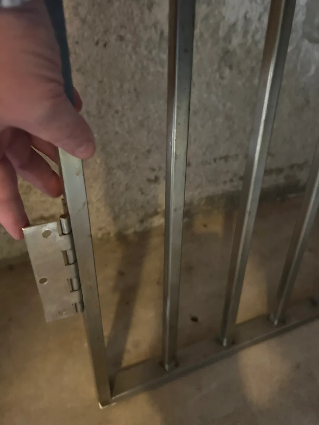 Metal(Stainless Steel)& Glass Gate/Barrier image indicator(2)