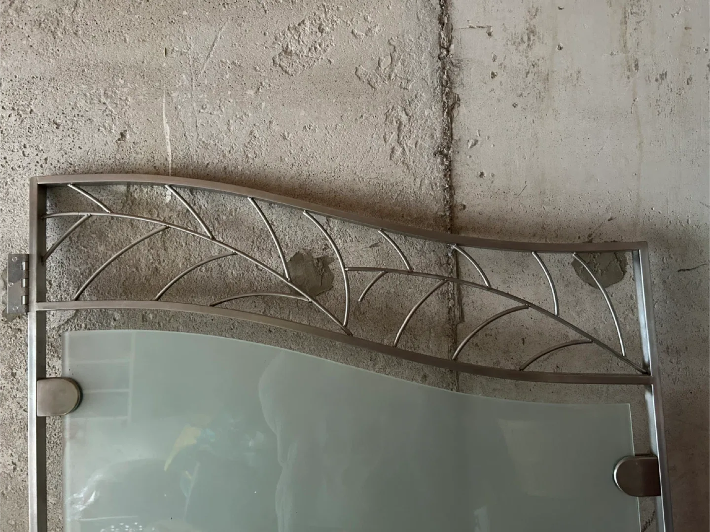 Metal(Stainless Steel)& Glass Gate/Barrier image indicator(4)