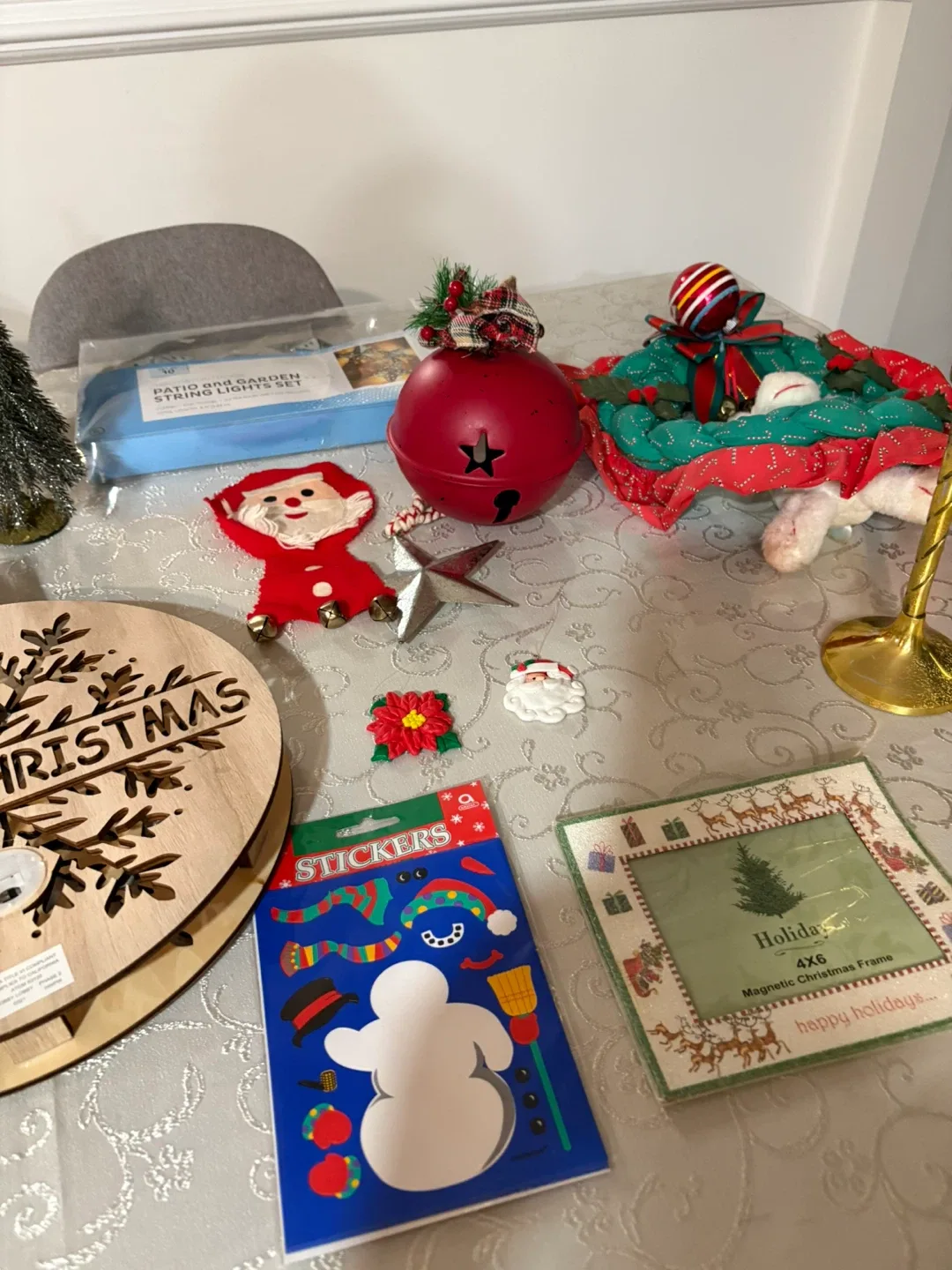 Christmas Decorations Bundle image indicator(4)