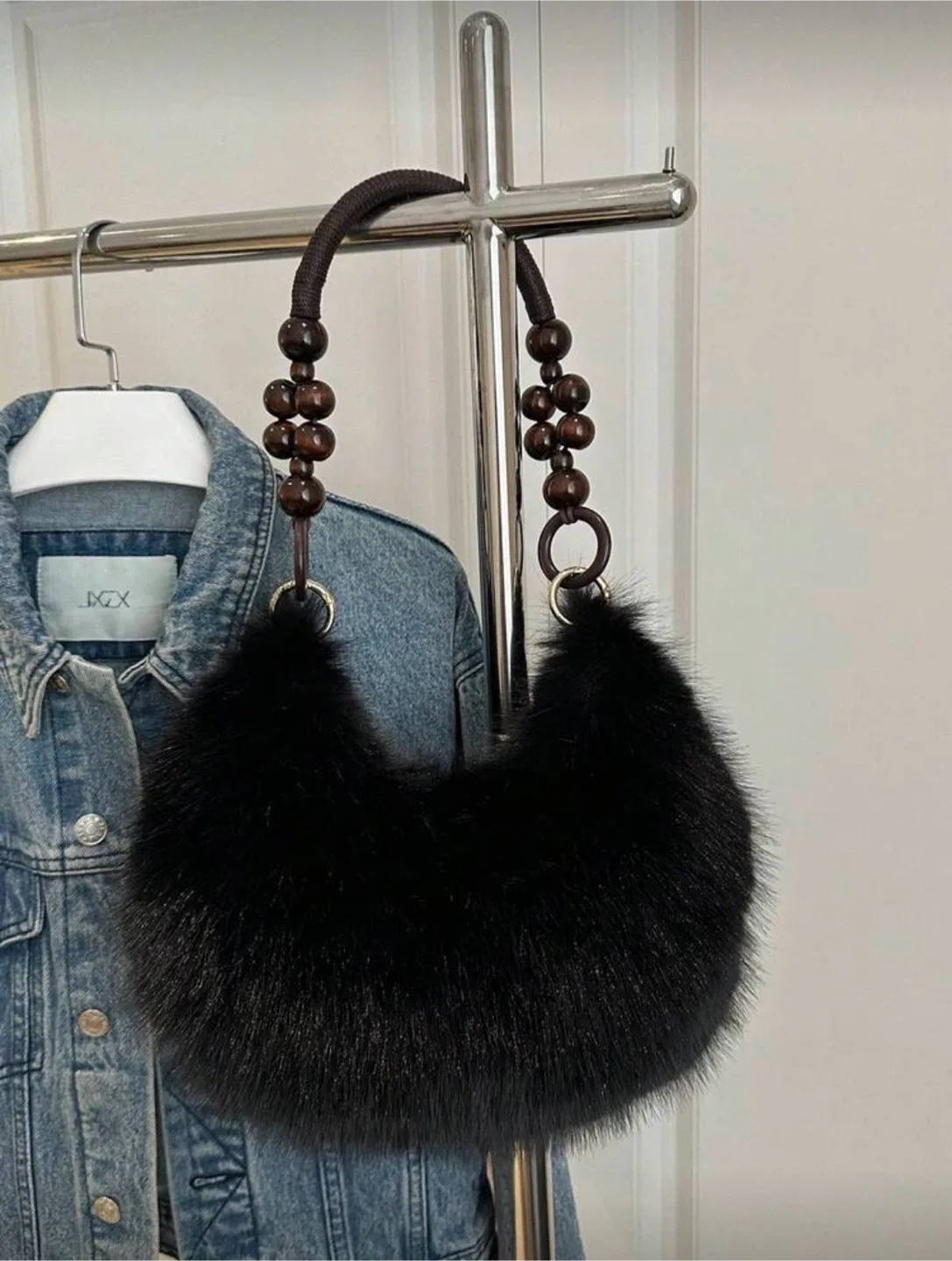Black Furry Handbag image indicator(2)