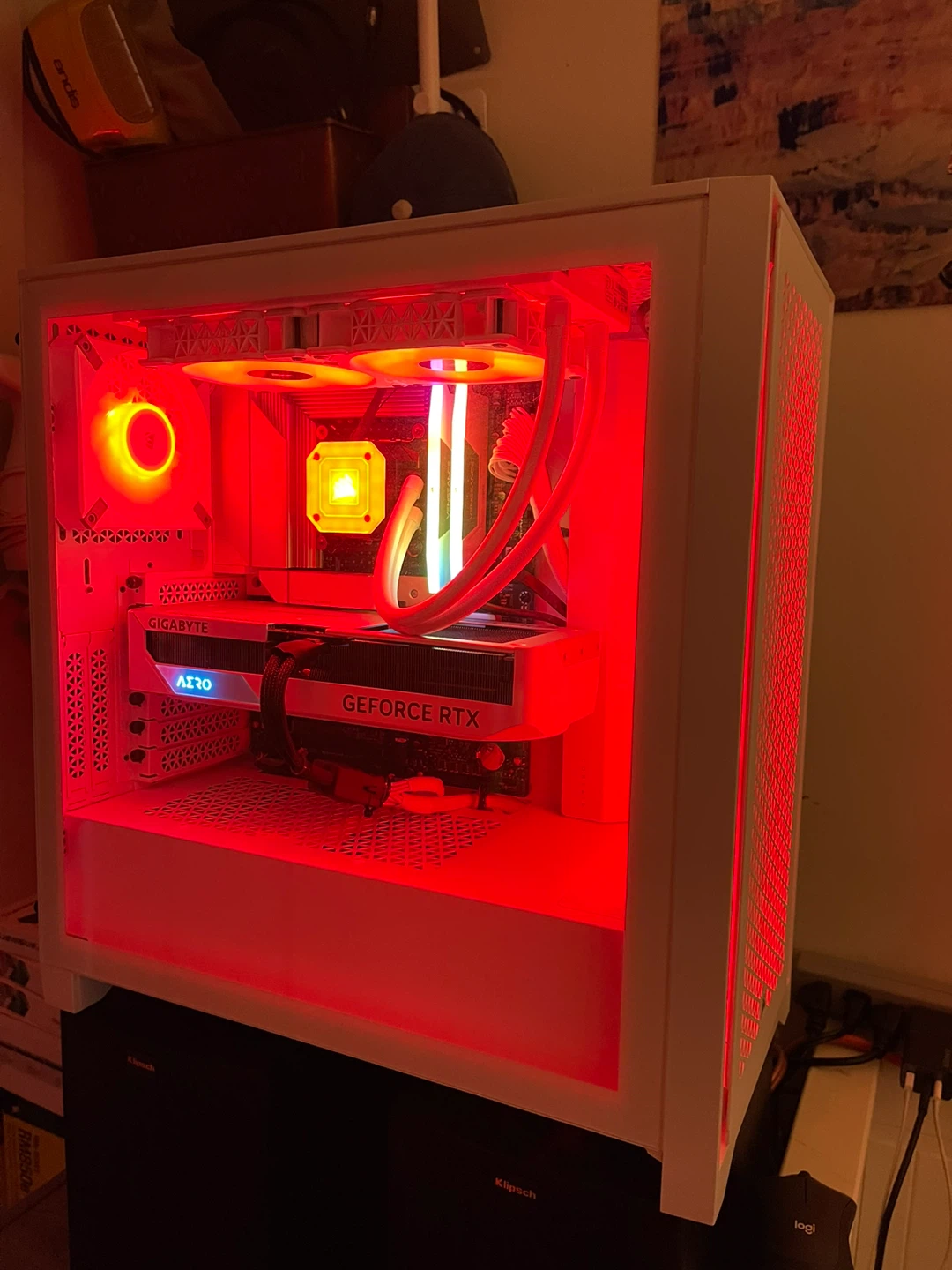 White Costum Gaming PC - photo 4