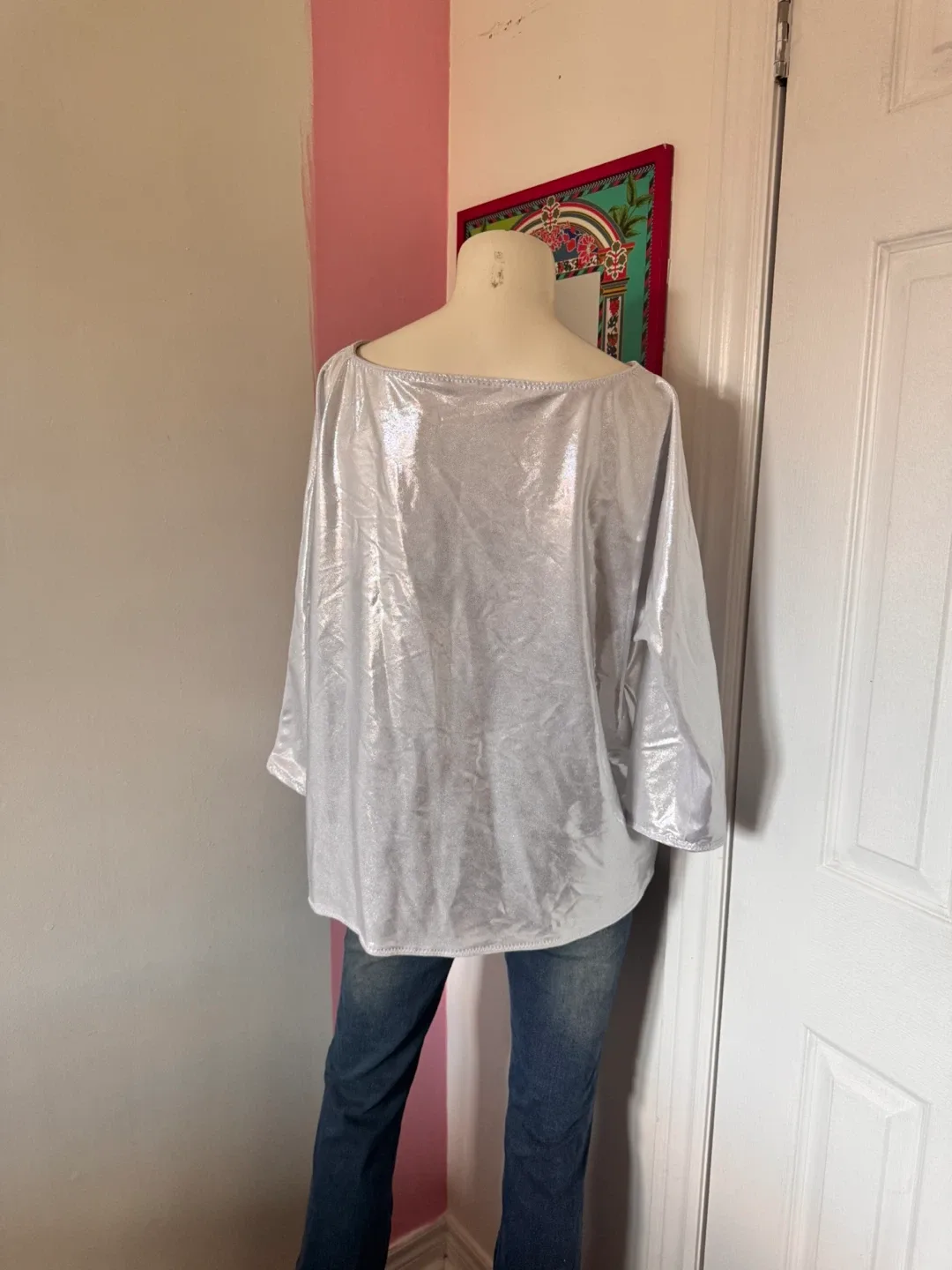 Silver White Women’s Top image indicator(3)