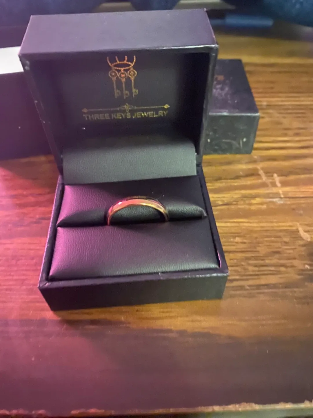 Rose gold engagement ring image indicator(2)