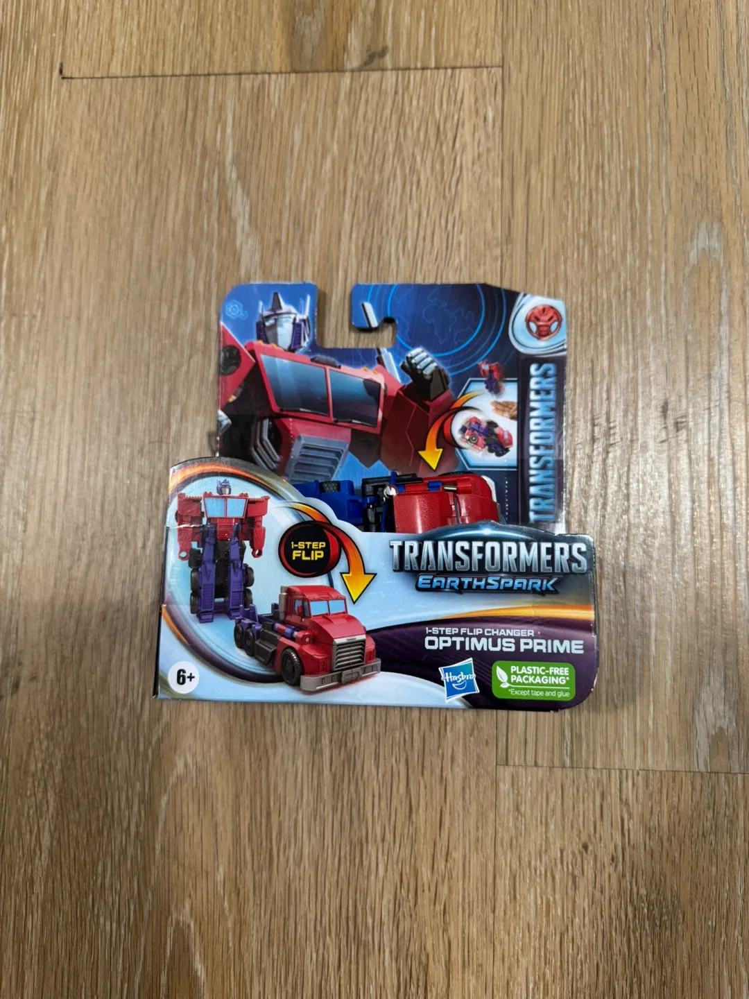 Transformers Earth Spark Optimus Prime 1-Step Flip thumbnail