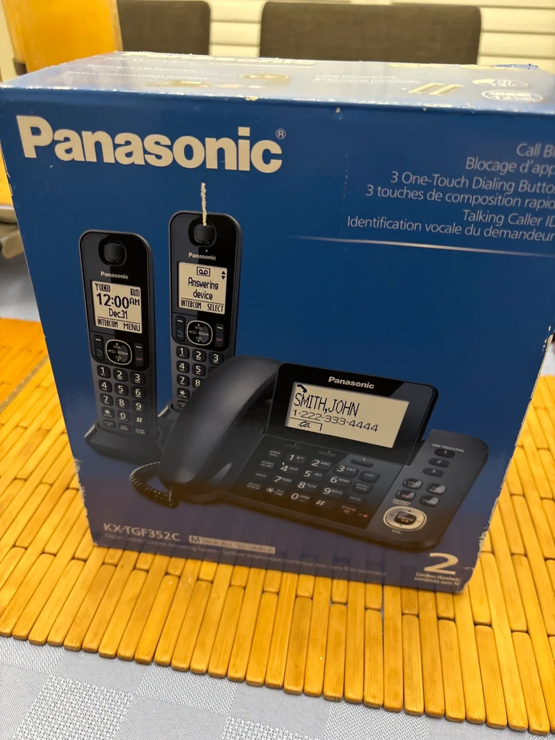 Panasonic KX-TGF352C Cordless Phone - Metallic Black