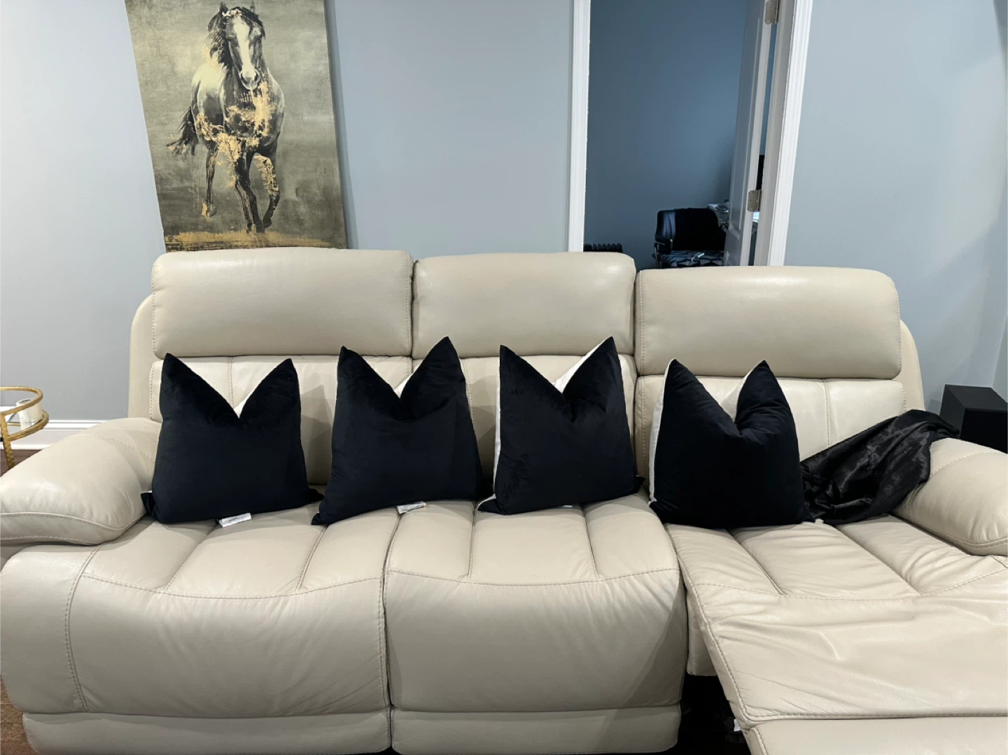Black & Cream Throw Pillows - Set of 4 - photo 2