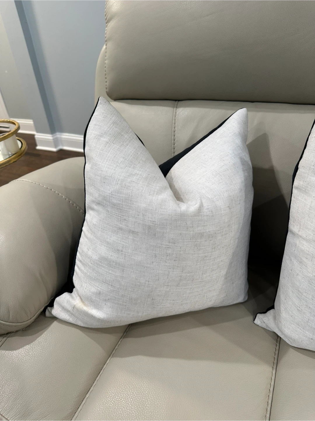 Black & Cream Throw Pillows - Set of 4 - photo 4
