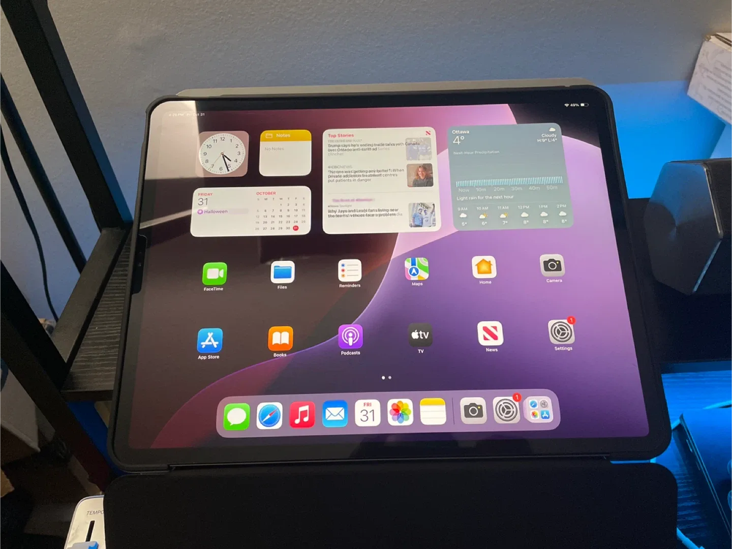 iPad Pro 12.9-inch (3rd generation) 256GB Cellular image indicator(2)