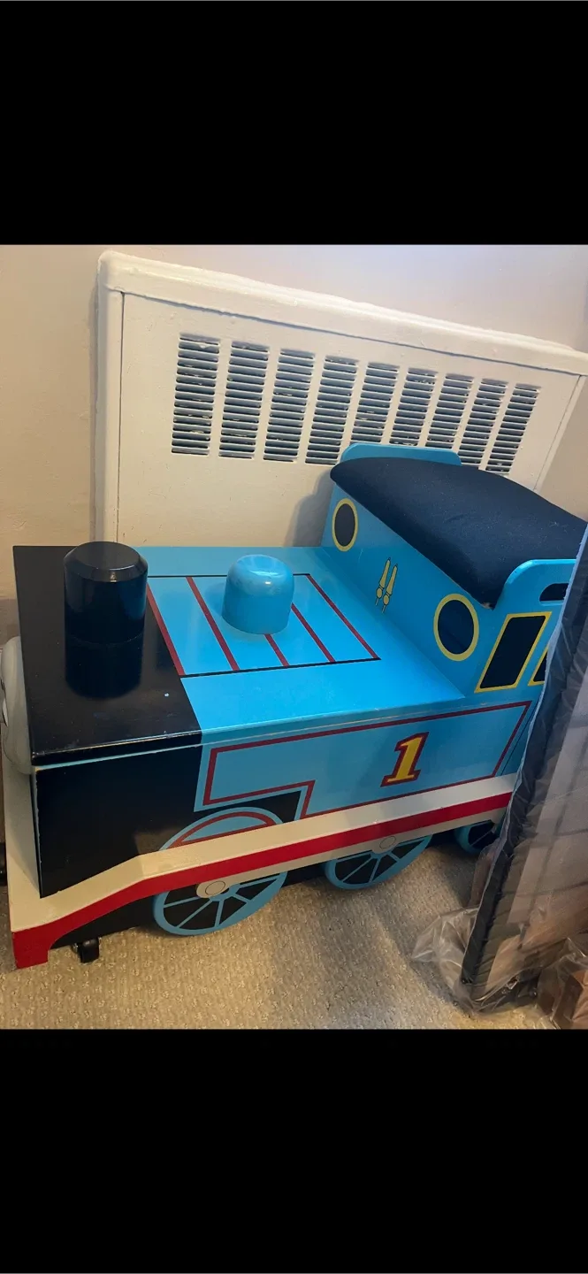 Thomas the Train Toy Box thumbnail