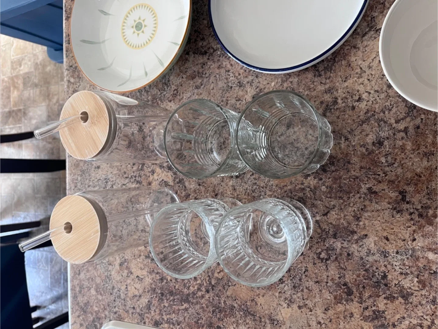 Glass ,plates and bowls image indicator(3)