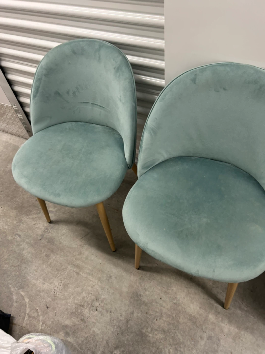 Set of 4 Light Blue Velvet Dining Chairs - photo 2