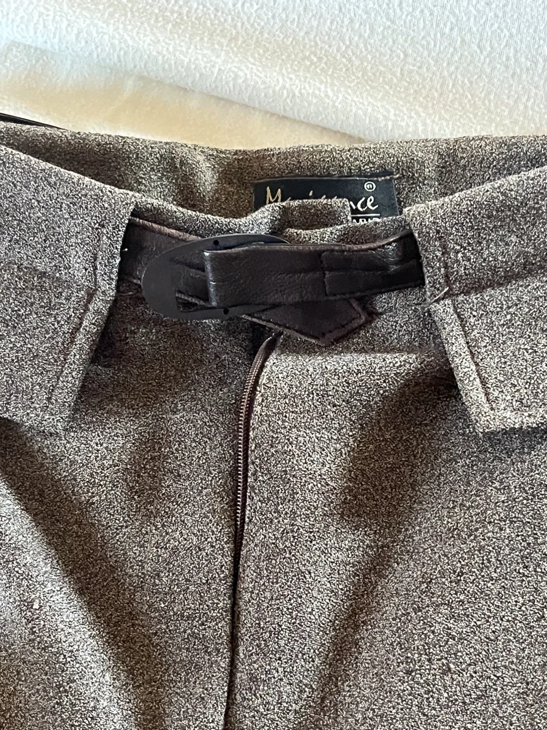 Maniganse Paris Brown jacket suit Size S image indicator(9)