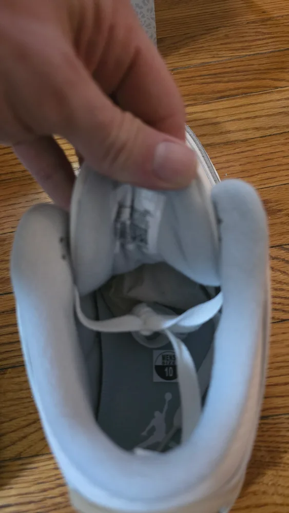 Nike Air Jordan 3 Retro Craft Ivory Size 10 image indicator(5)