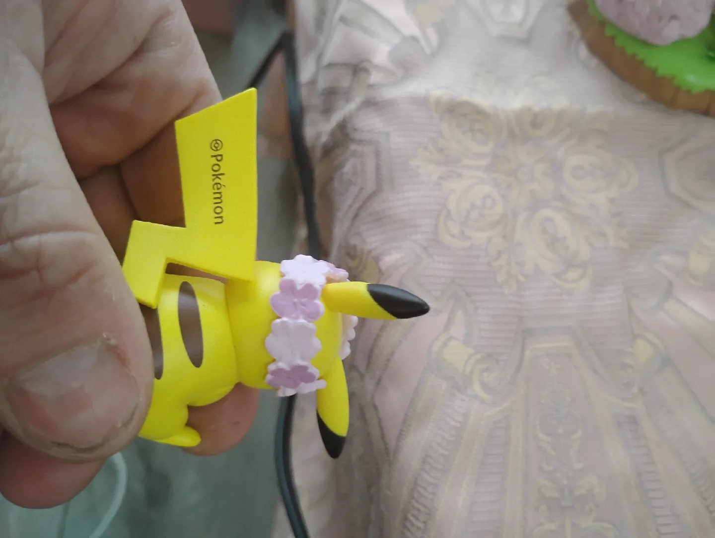 Pokémon Pikachu Figure authentic image indicator(5)