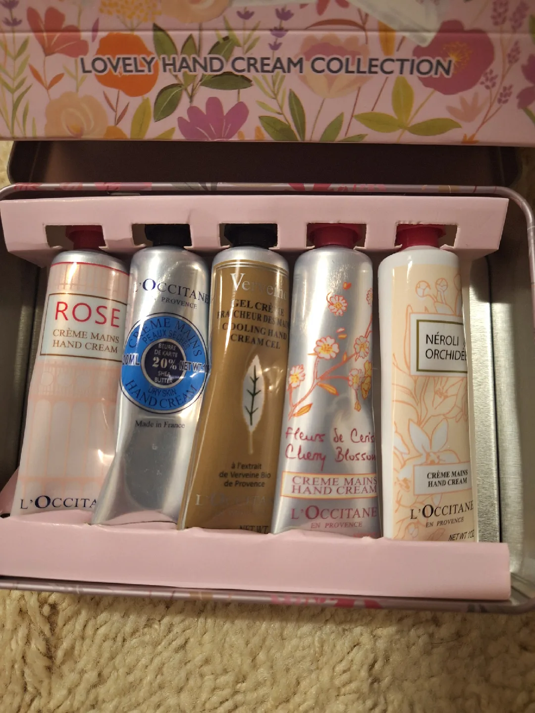 L'Occitane Hand Cream Collection with gift box and bag (NEW) image indicator(2)