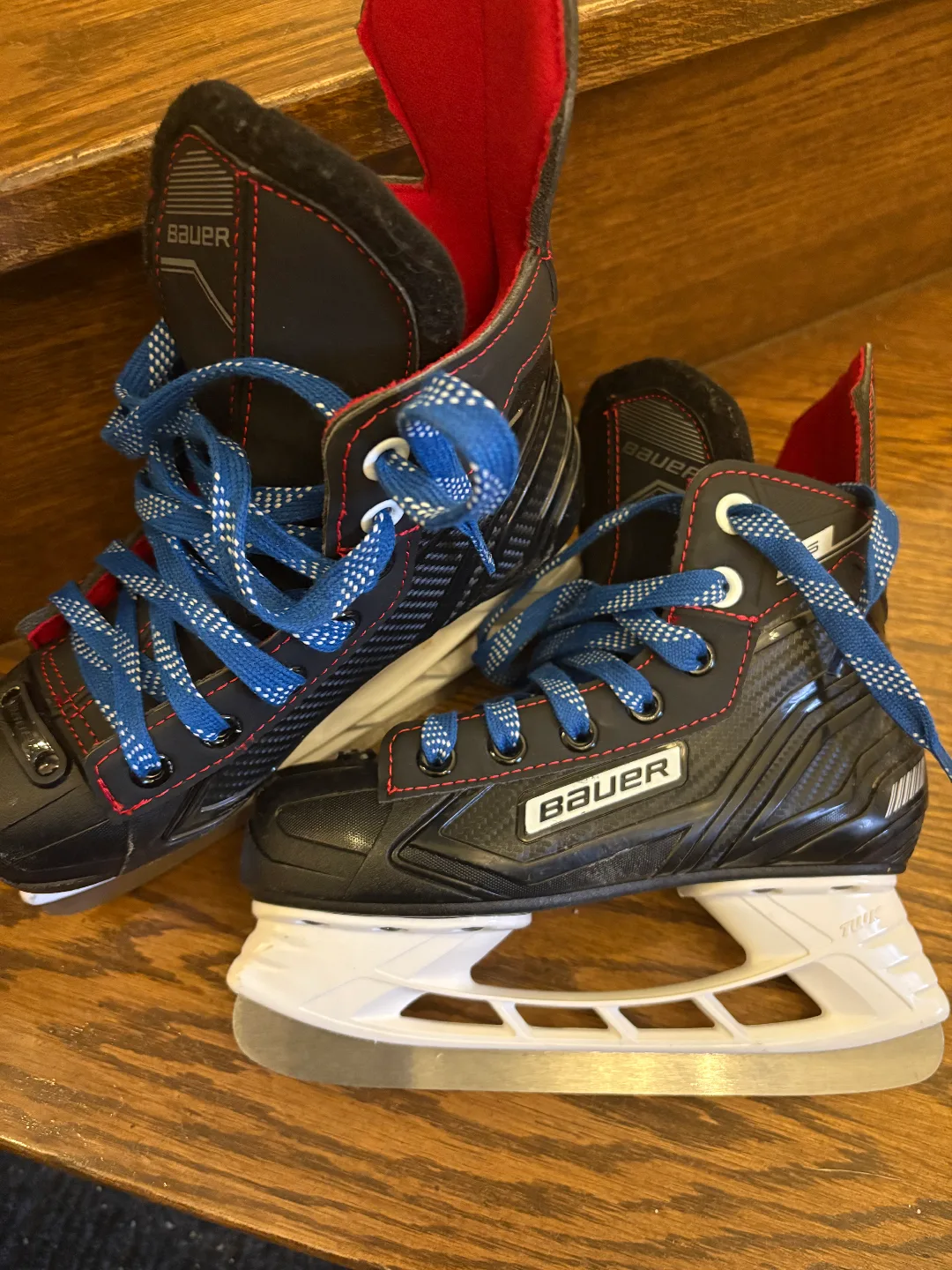 Bauer Youth Hockey Skates - Size Y13 image indicator(2)
