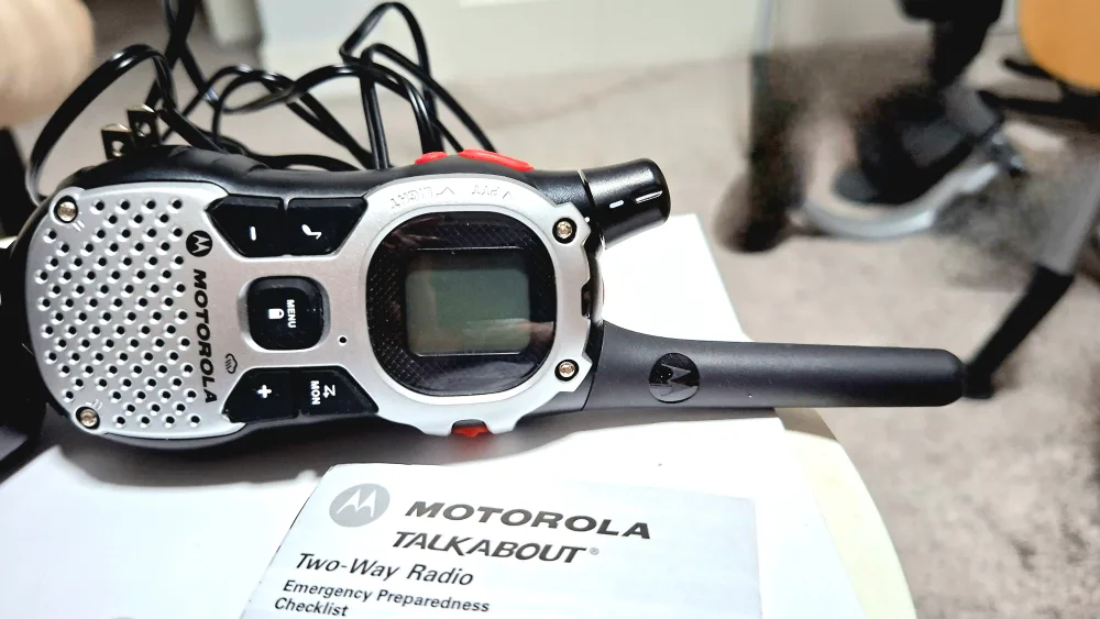 Motorola Talkabout Two-Way Radios image indicator(2)