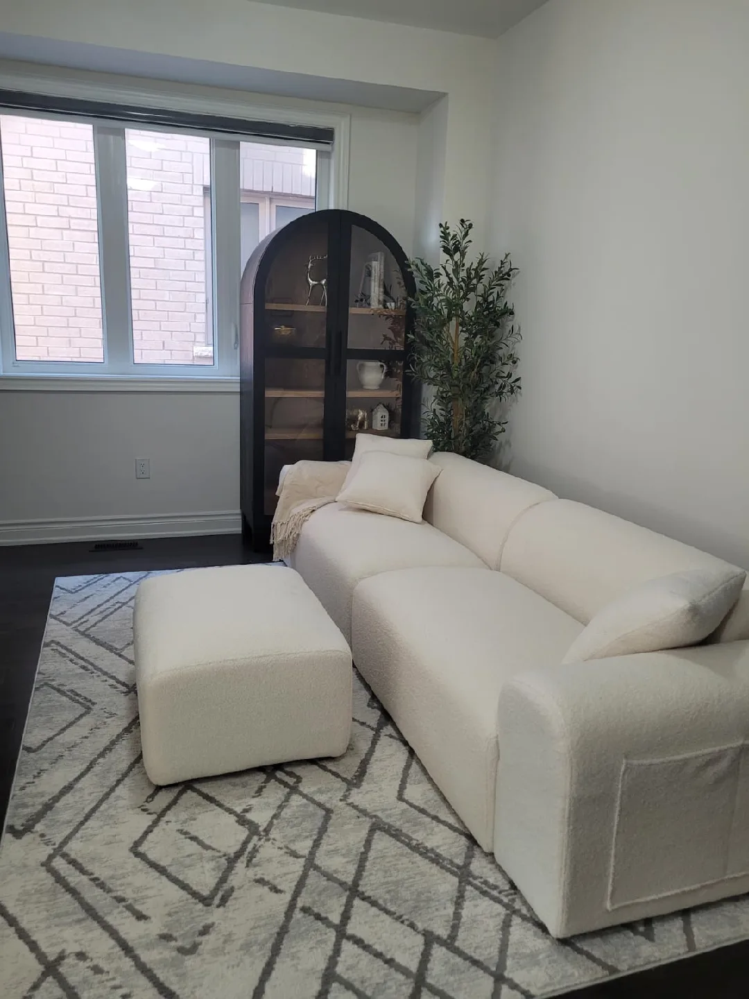 White Modular Sectional Sofa & Ottoman thumbnail