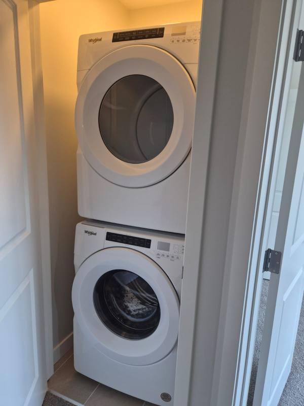 Brand new home for rent! - photo 4