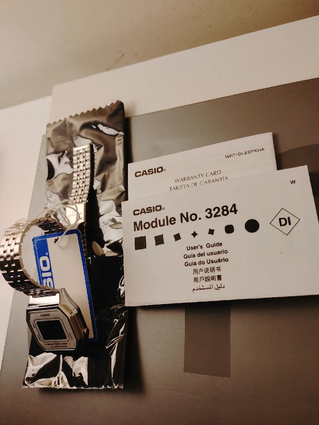 Women's Watch Casio Module No. 3284 w/ FREE items image indicator(5)